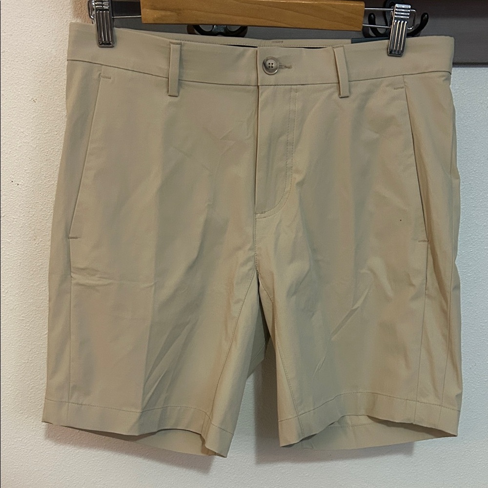 Perry Ellis Beige Flat Front Shorts, pockets  island fossil, size 30